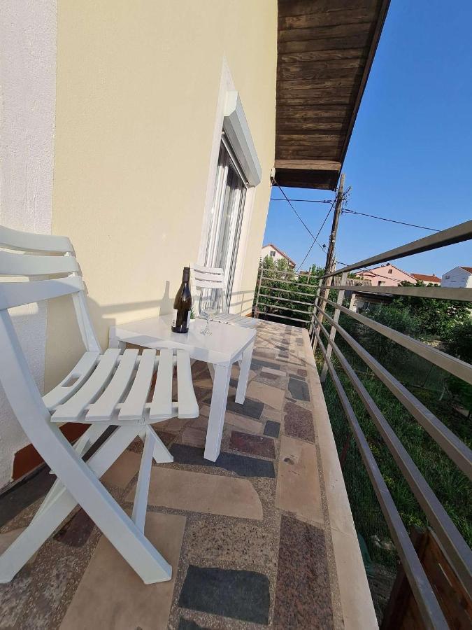 Apartmani Lovre I Zara Luaran gambar