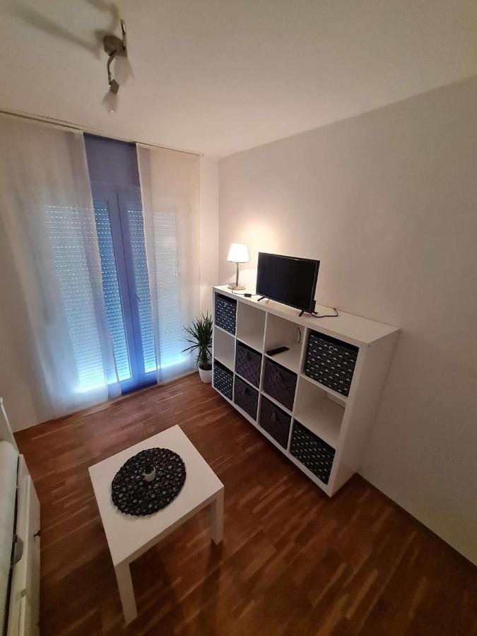 Apartmani Lovre I Zara Luaran gambar